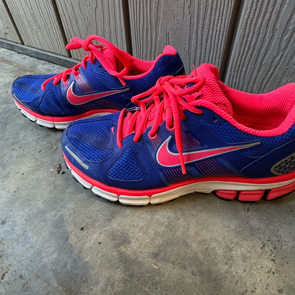 Nike Neon Pink and Navy Sneakers